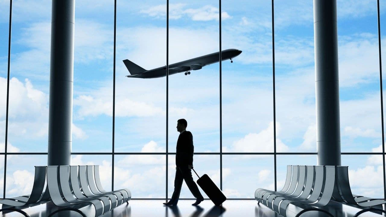 Predicting Passenger Needs with AI: From Check-In to Landing
